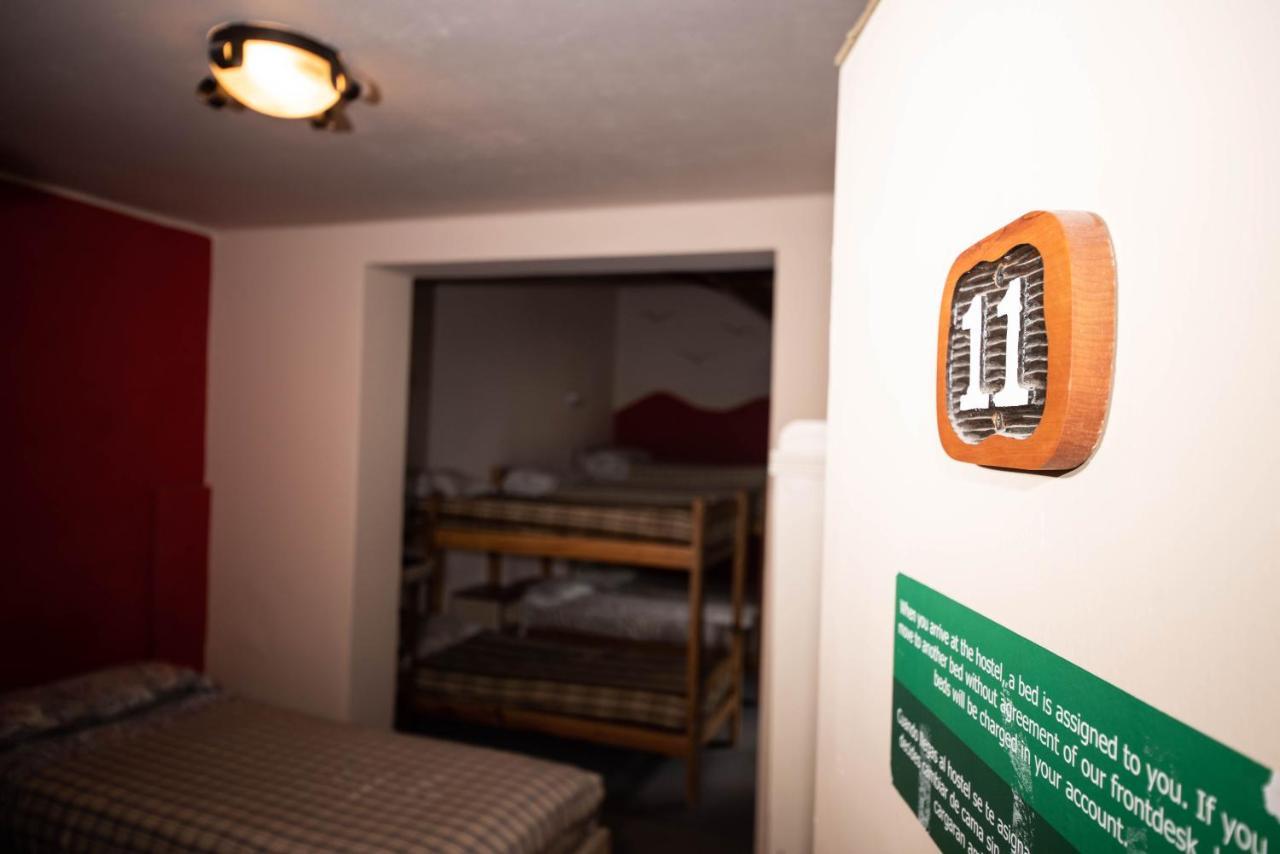Cinerama Hostel Bariloche Zewnętrze zdjęcie