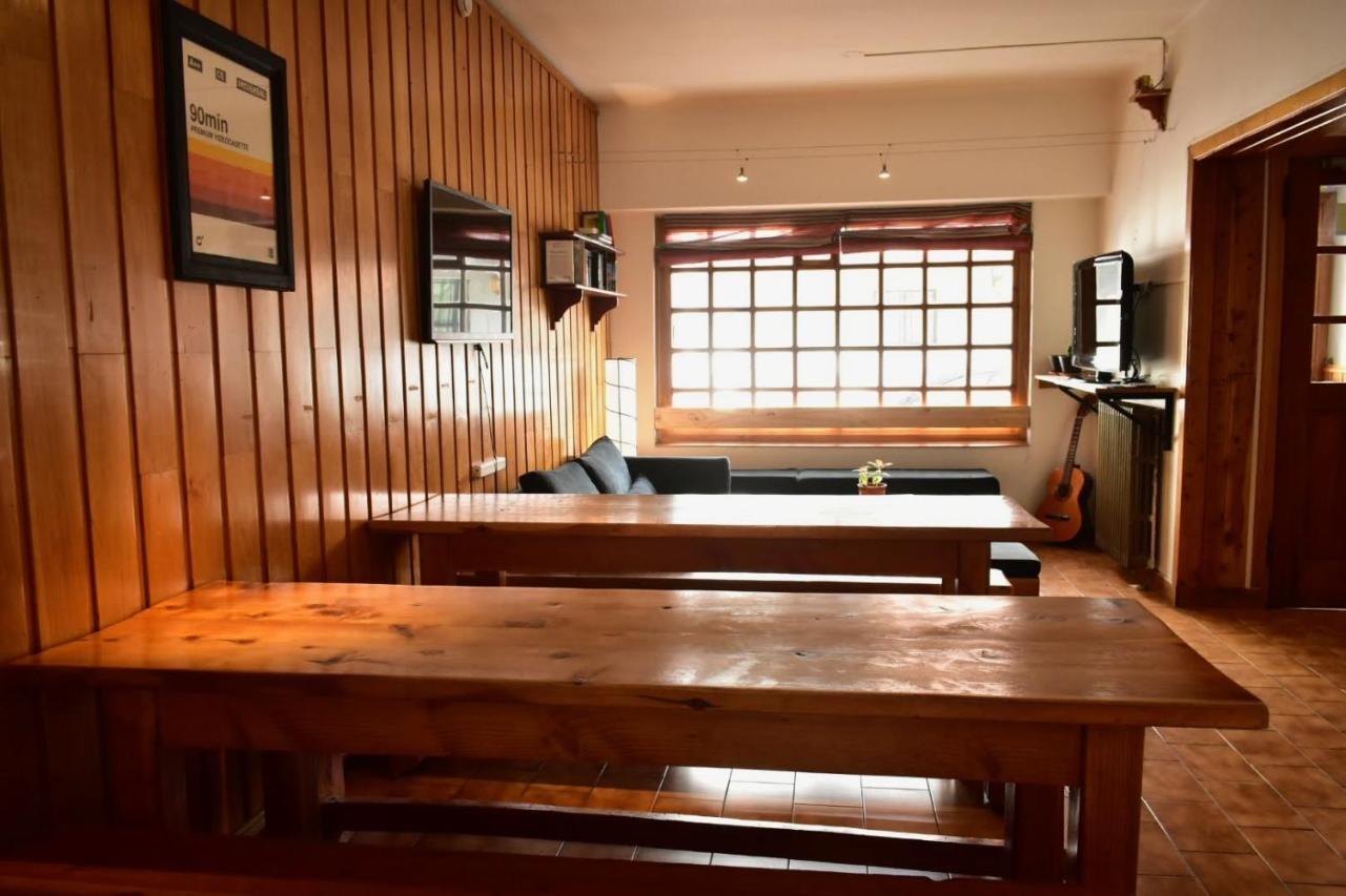 Cinerama Hostel Bariloche Zewnętrze zdjęcie